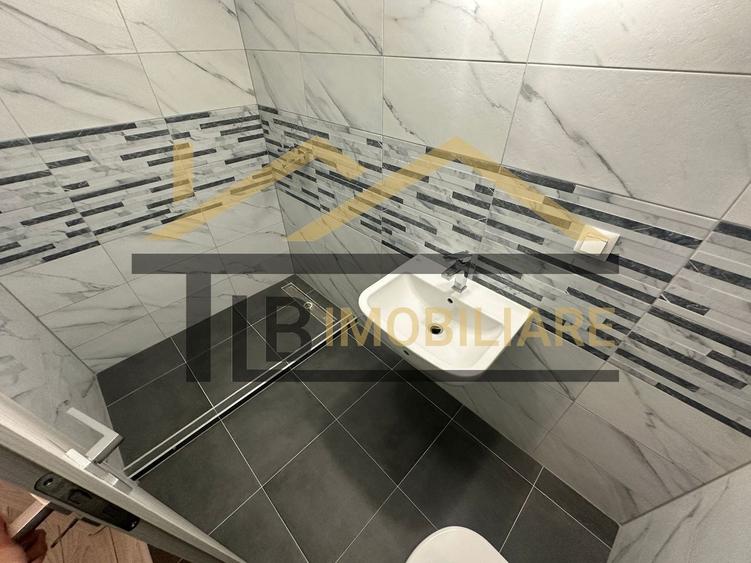Apartament cu 3 camere decomandat în Libertății