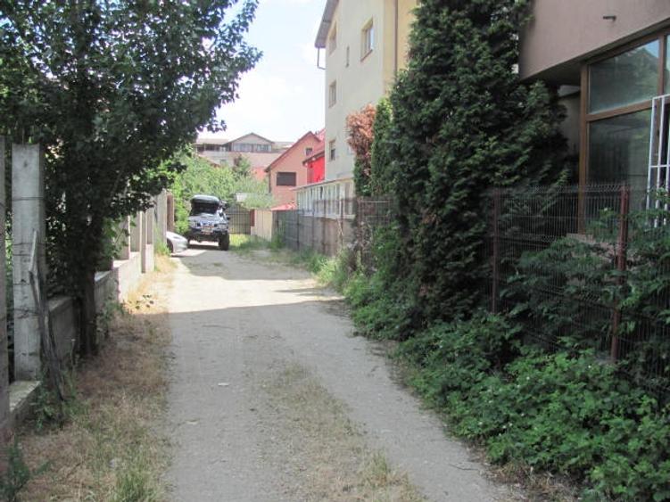 Teren Construcții intravilan de 400 mp, în Prelungirea Ghencea