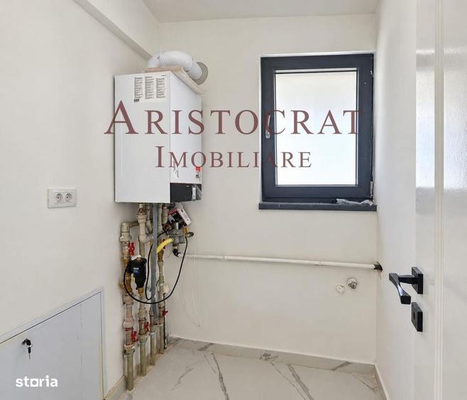 Casă cu 4 camere în Balotești