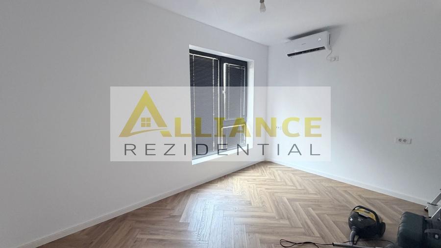 Casă individuală cu 5 camere cu Piscina în Berceni