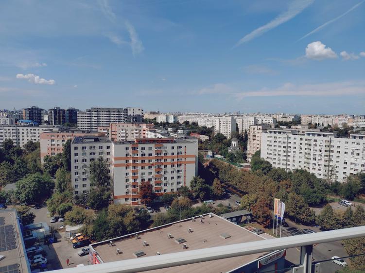 Garsonieră nedecomandată în Titan