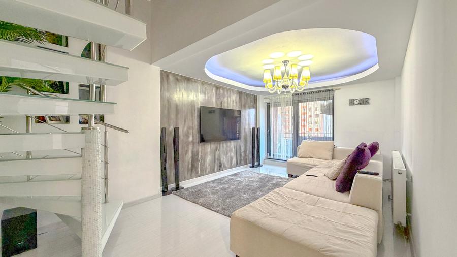Penthouse cu 4 camere decomandat, mobilat în Gemenii