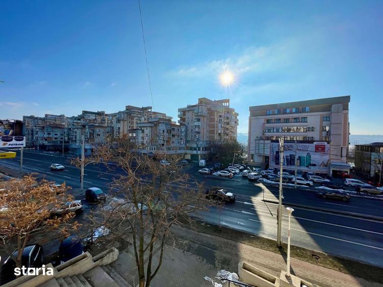 Apartament cu 3 camere în Păcurari