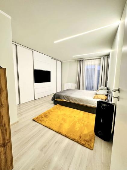 Apartament cu 2 camere semidecomandat, mobilat în Florești — fotografia 3