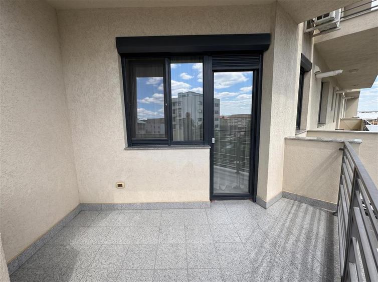 Apartament cu 2 camere decomandat în Obcini