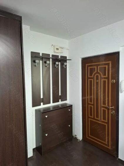 Apartament cu 2 camere decomandat în Crângași