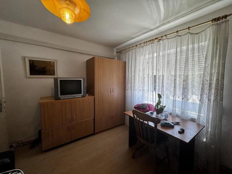 Apartament decomandat cu 2 camere, zona Simion Barnutiu - 4