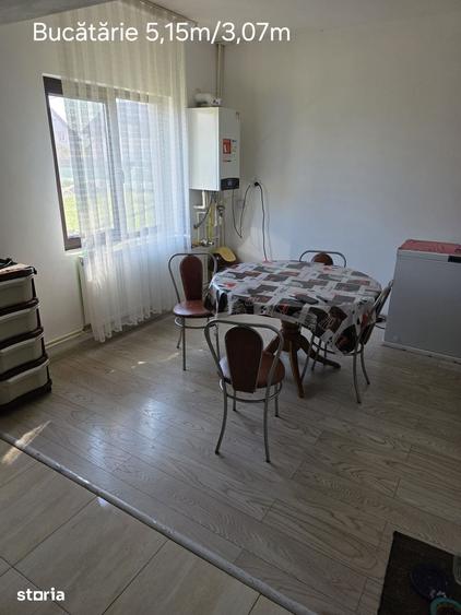 Casă cu 4 camere cu Teren 500 Mp în Central