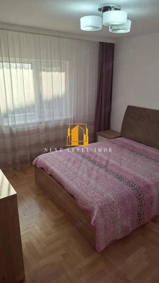 Apartament cu 3 camere decomandat în Eremia