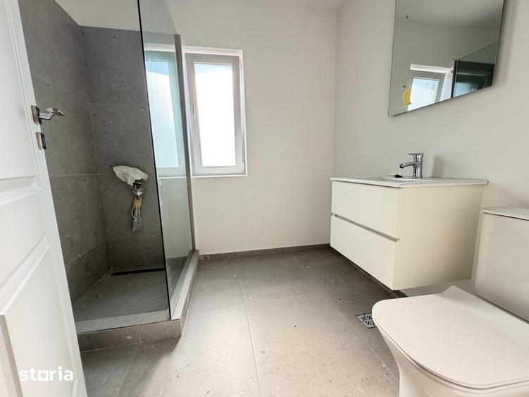 Apartament cu 4 camere în Progresul
