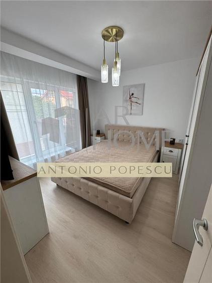 Duplex cu 4 camere cu Canalizare în Central
