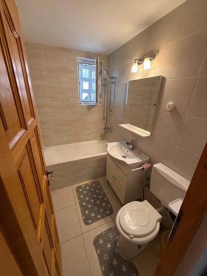 Apartament cu 2 camere semidecomandat în Țiglina 1