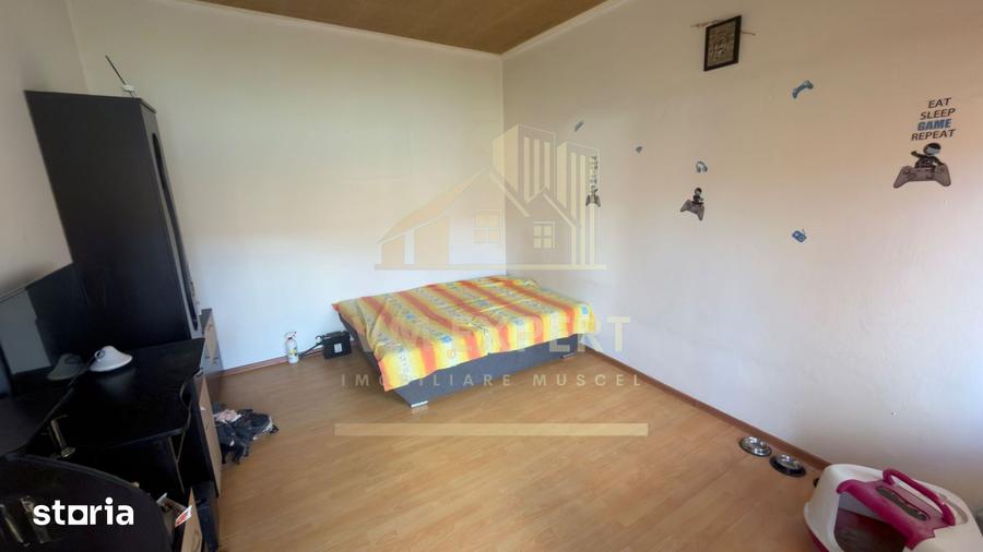 Casă cu 4 camere cu Teren 233 Mp în Sud