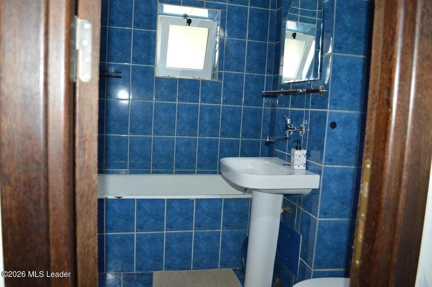 Apartament cu 3 camere decomandat, mobilat în Popa Șapcă