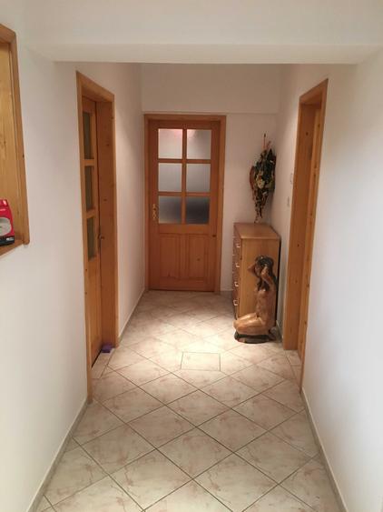 Apartament cu 2 camere decomandat în Exterior Vest