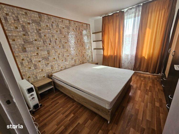 Apartament cu 2 camere decomandat în Tei