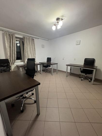 Casă individuală cu 6 camere cu Canalizare în Cotroceni