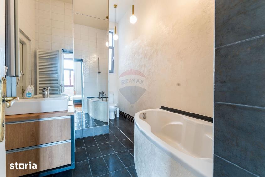 Apartament cu 3 camere decomandat, mobilat în Ultracentral