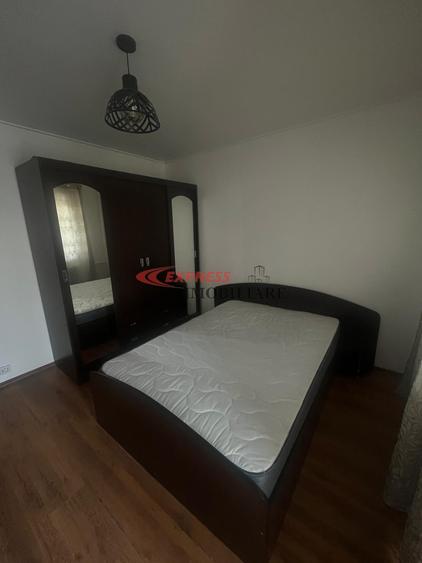 Apartament cu 3 camere decomandat, mobilat în Dristor