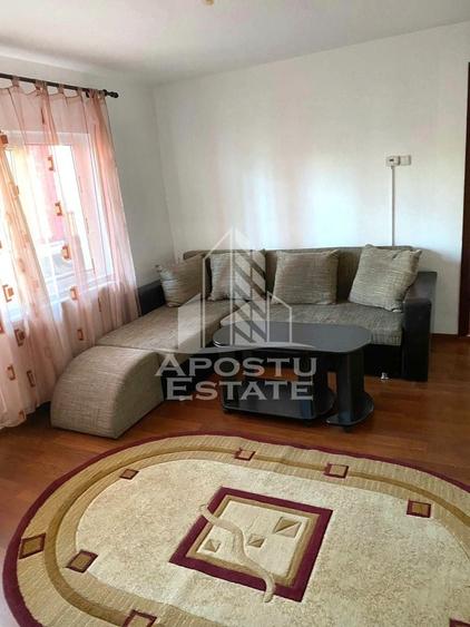 Apartament cu 2 camere decomandat, mobilat în Dâmbovița