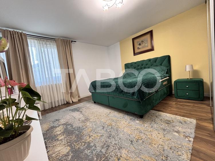 Apartament cu 2 camere semidecomandat, mobilat în Baciu