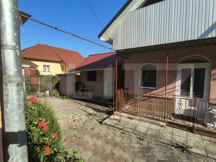 Casă cu 5 camere cu Teren 1325 Mp în Central