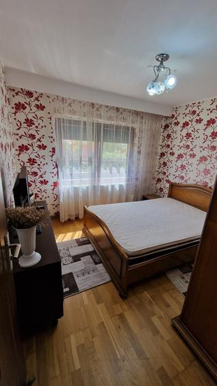 Inchiriez Apartament cu 2 camere - Langa Primarie - 1