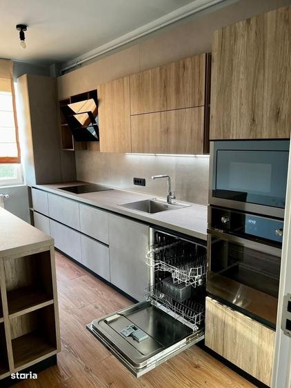 Apartament cu 2 camere decomandat în Vulcan