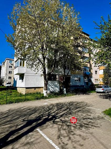 Apartament cu 3 camere decomandat în Fălticeni