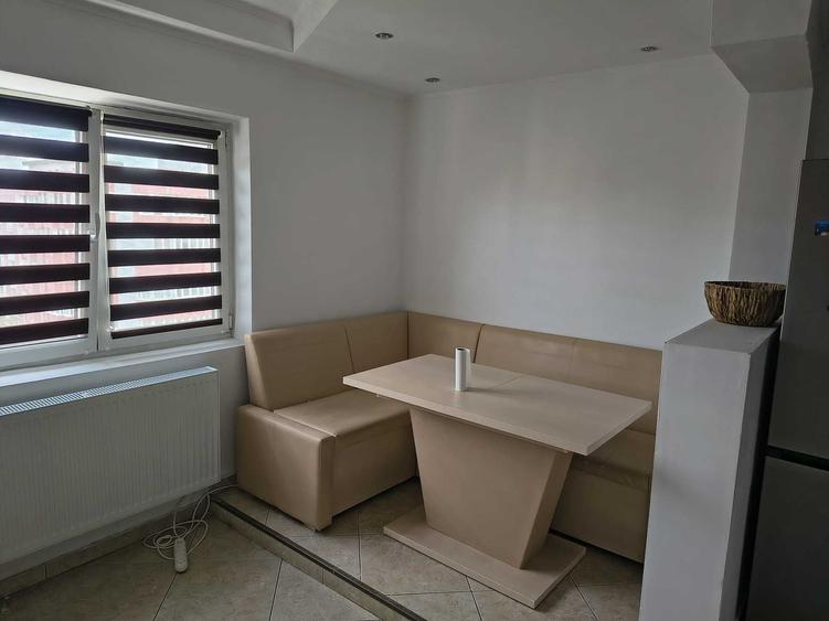 Apartament cu 2 camere decomandat în Sebastian