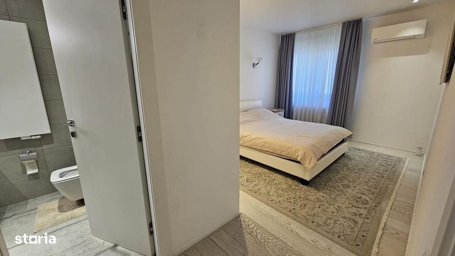 Apartament cu 4 camere în Central