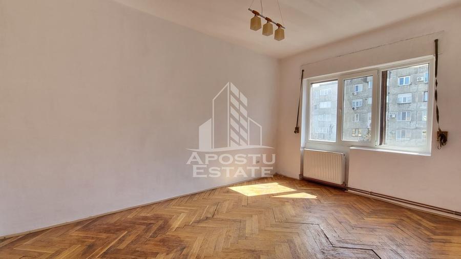 Apartament cu 2 camere decomandat în Circumvalațiunii