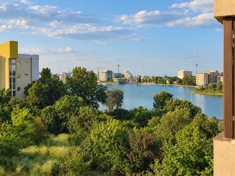 Apartament cu 2 camere decomandat, mobilat în Tomis Nord