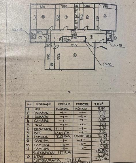 Apartament cu 4 camere decomandat în Titan