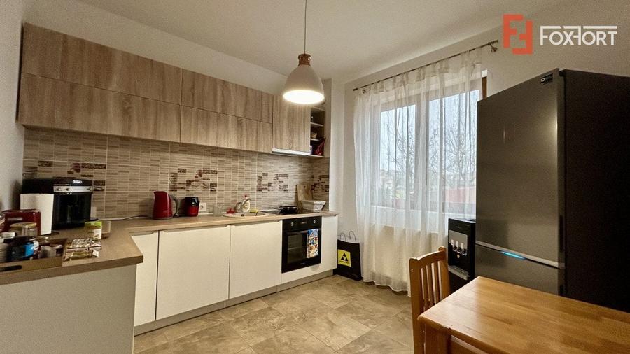 Duplex cu 4 camere cu Canalizare în Dumbrăvița