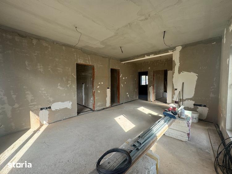 Casă cu 3 camere cu Teren 490 Mp în Jucu