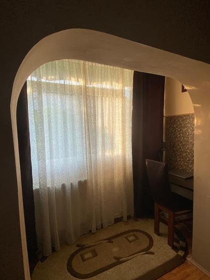 Apartament cu 3 camere decomandat, mobilat în 1 Mai