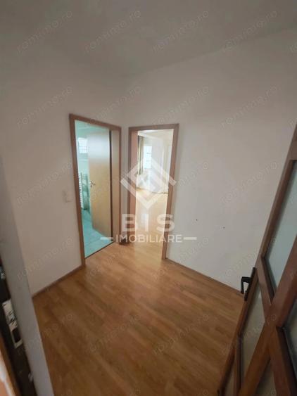 Apartament cu 2 camere decomandat în Sud