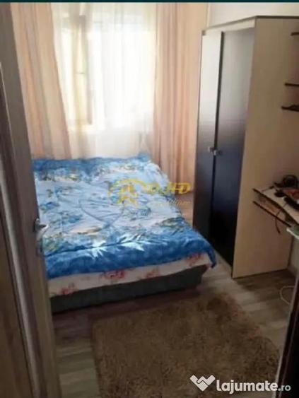 Apartament cu 3 camere decomandat în Păcurari