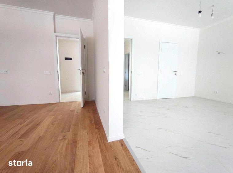 Casă cu 5 camere decomandat cu Teren 299 Mp în Central