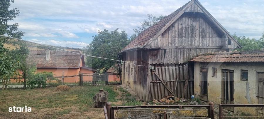Casă cu 2 camere cu Teren 2934 Mp în Stoicănești