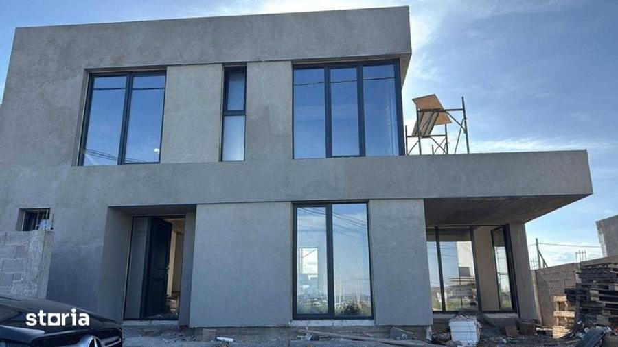 Casă cu 4 camere cu Teren 144 Mp în Central