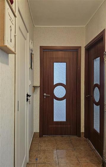 Apartament cu 2 camere decomandat în Decebal