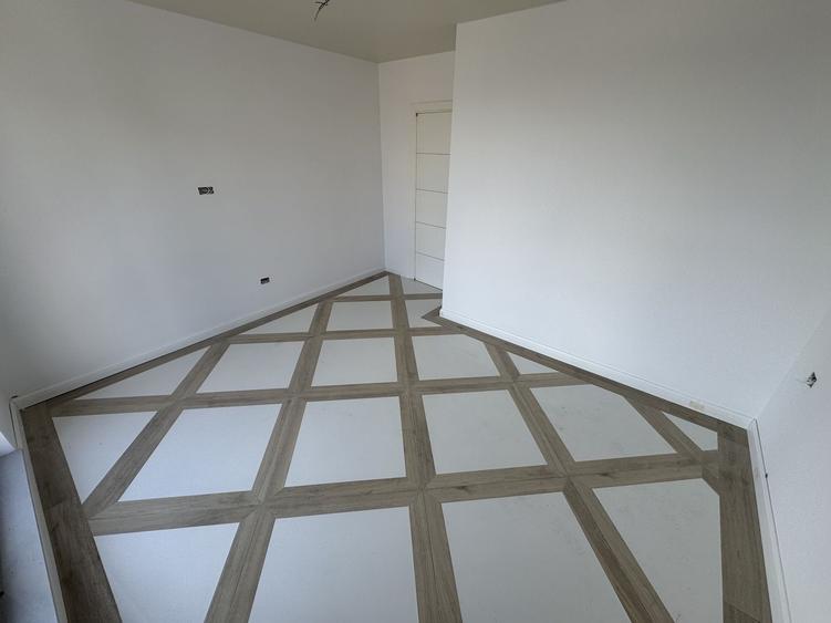 Apartament cu 2 camere decomandat în Tomis Plus