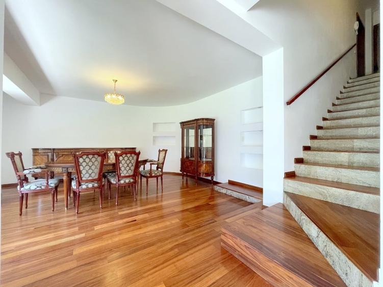 Duplex cu 5 camere cu Canalizare în Torontalului