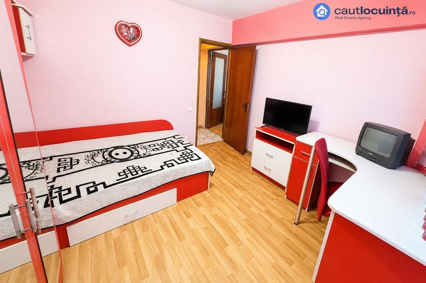 Apartament cu 4 camere în Drumul Găzarului