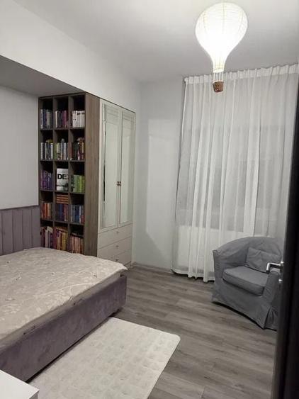 Apartament cu 3 camere decomandat, mobilat în Chiajna