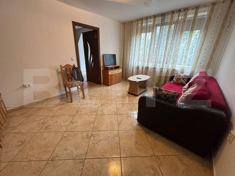 Apartament cu 2 camere semidecomandat, mobilat în Tudor Vladimirescu