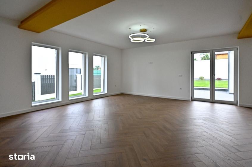 Casă cu 4 camere cu Teren 380 Mp în Central