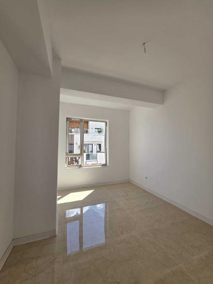 Apartament cu 3 camere decomandat în Mihai Viteazul
